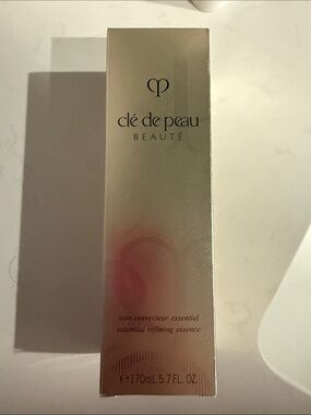 Clé de Peau Beauté Essential Refining Essence- 5.7 oz NEW